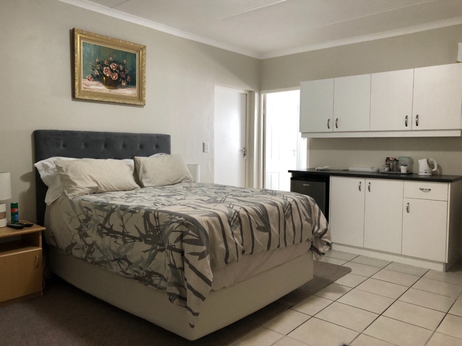 3 Bedroom Property for Sale in De Kelders Western Cape